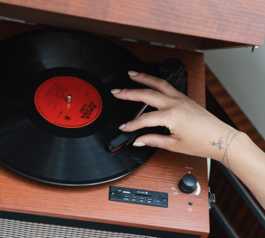 Prolongez l’expérience des Grands Voyageurs avec notre playlist