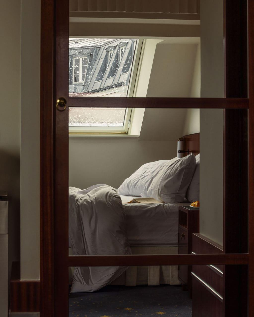 L'Expérience Unique d'un Hôtel sur la Rive Gauche : Vivre l'hiver à Paris