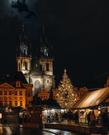 Comment célébrer le Nouvel An à Paris : Idées et Lieux Incontournables